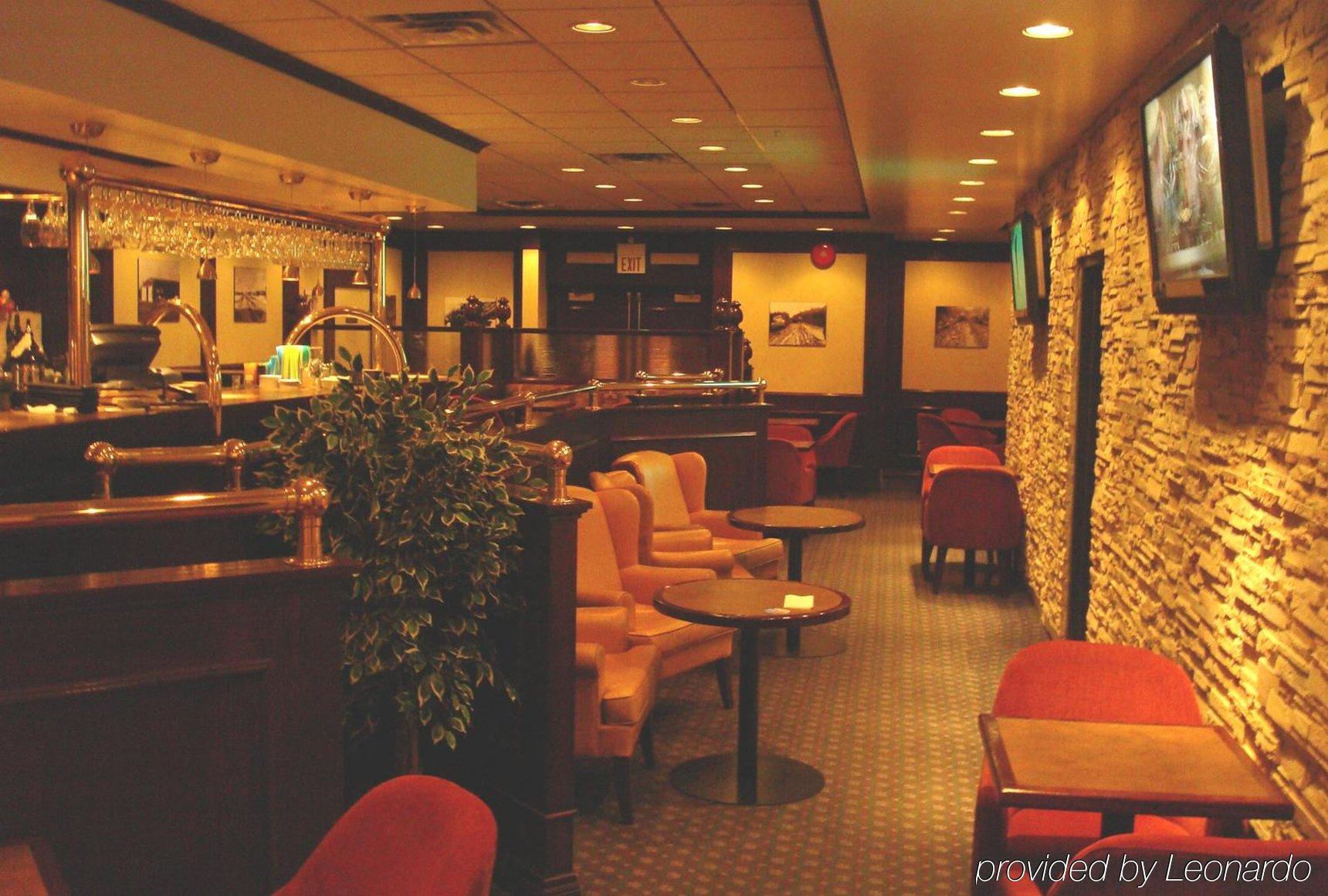 פורט נלסון Woodlands Inn & Suites מסעדה תמונה