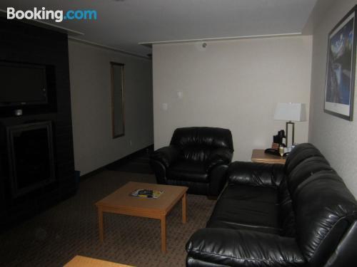 פורט נלסון Woodlands Inn & Suites מראה חיצוני תמונה